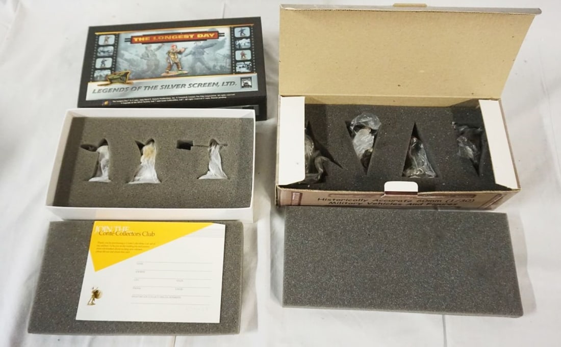 LOT DIECAST METAL WWII TOY SOLDIERS (1 of 2)