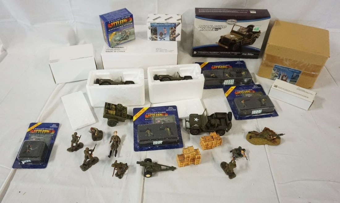 ASSORTMENT OF WWII SCALE MODEL (1 of 2)