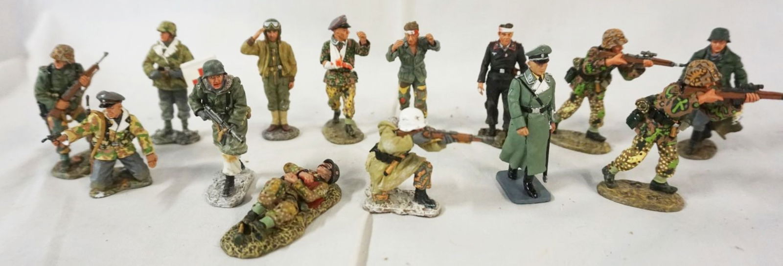 KING & COUNTRY WWII METAL SOLDIERS (1 of 3)