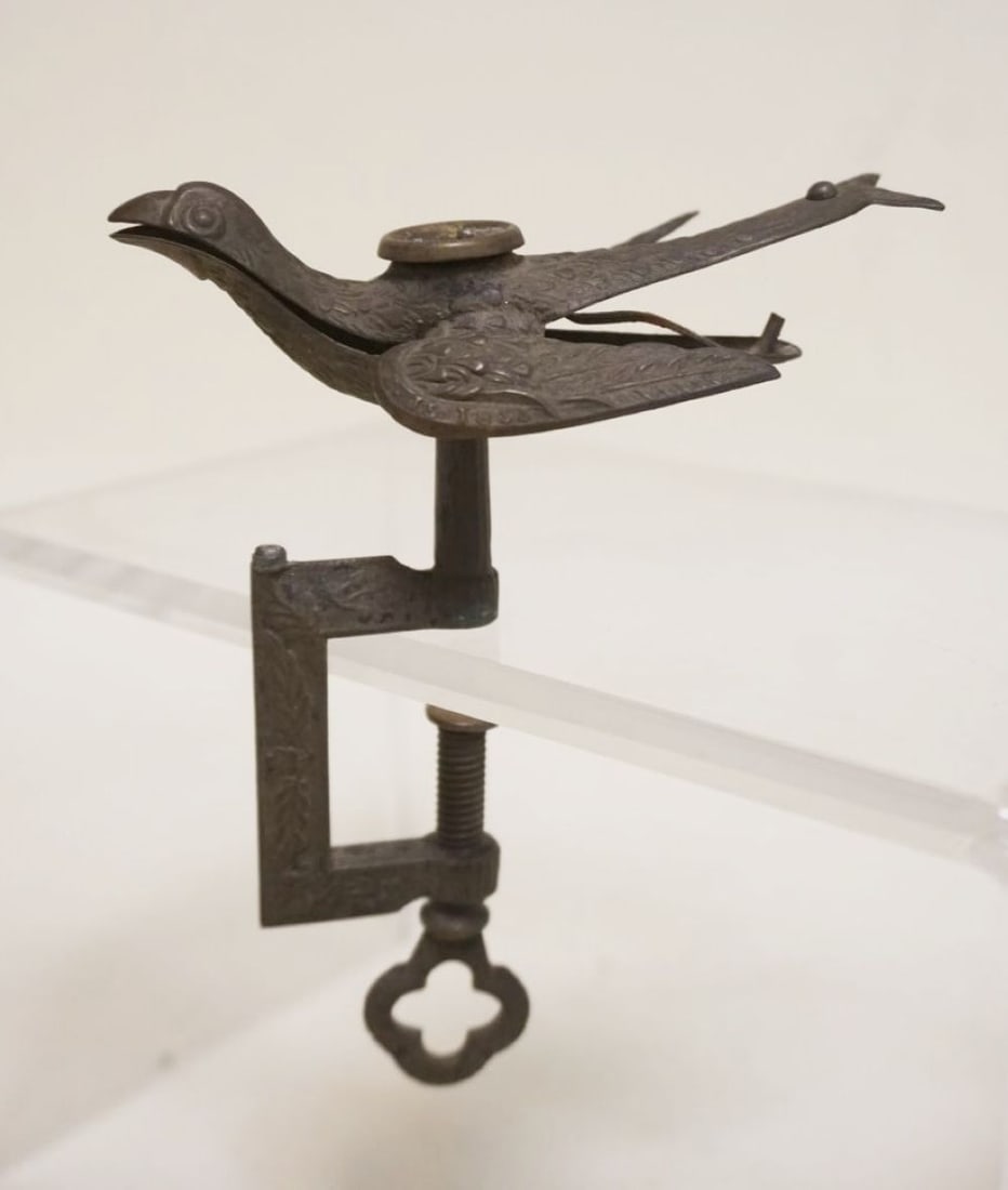 ANTIQUE SEWING BIRD: ANTIQUE SEWING BIRD