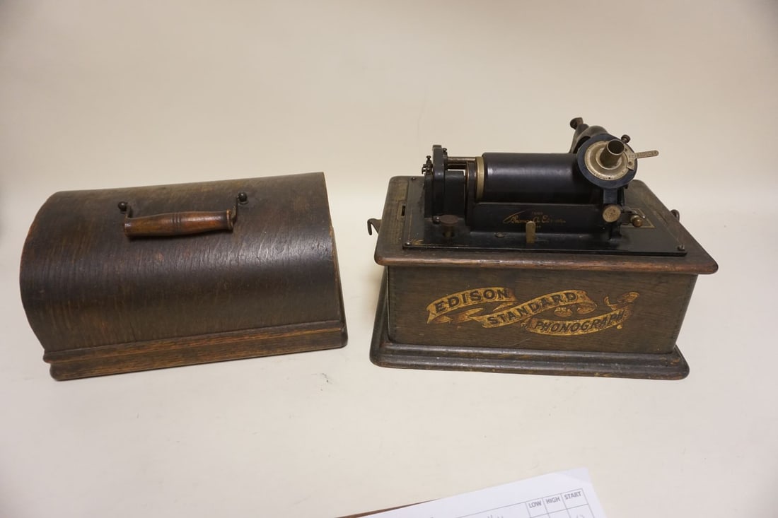 EDISON CYLINDER VICTROLLA: EDISON CYLINDER VICTROLLA, SPRING BAD