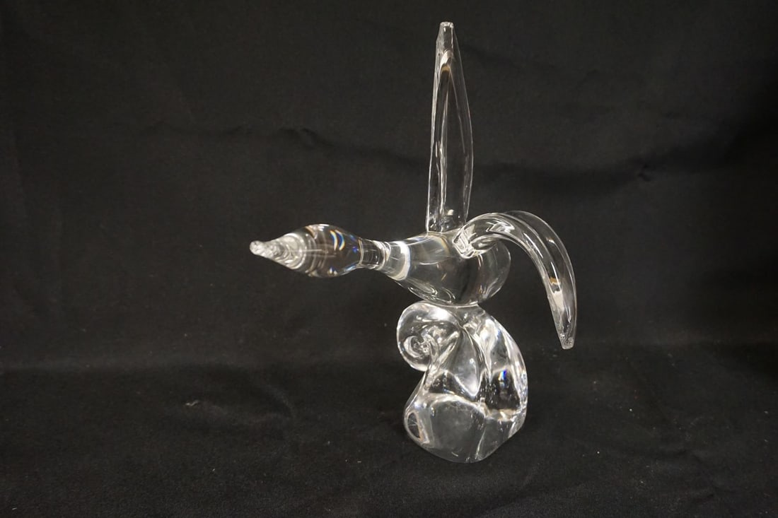 STUEBEN LARGE ART GLASS FLYING GOOSE: STUEBEN LARGE ART GLASS FLYING GOOSE, APPROXIMATELY 12 IN HIGH
