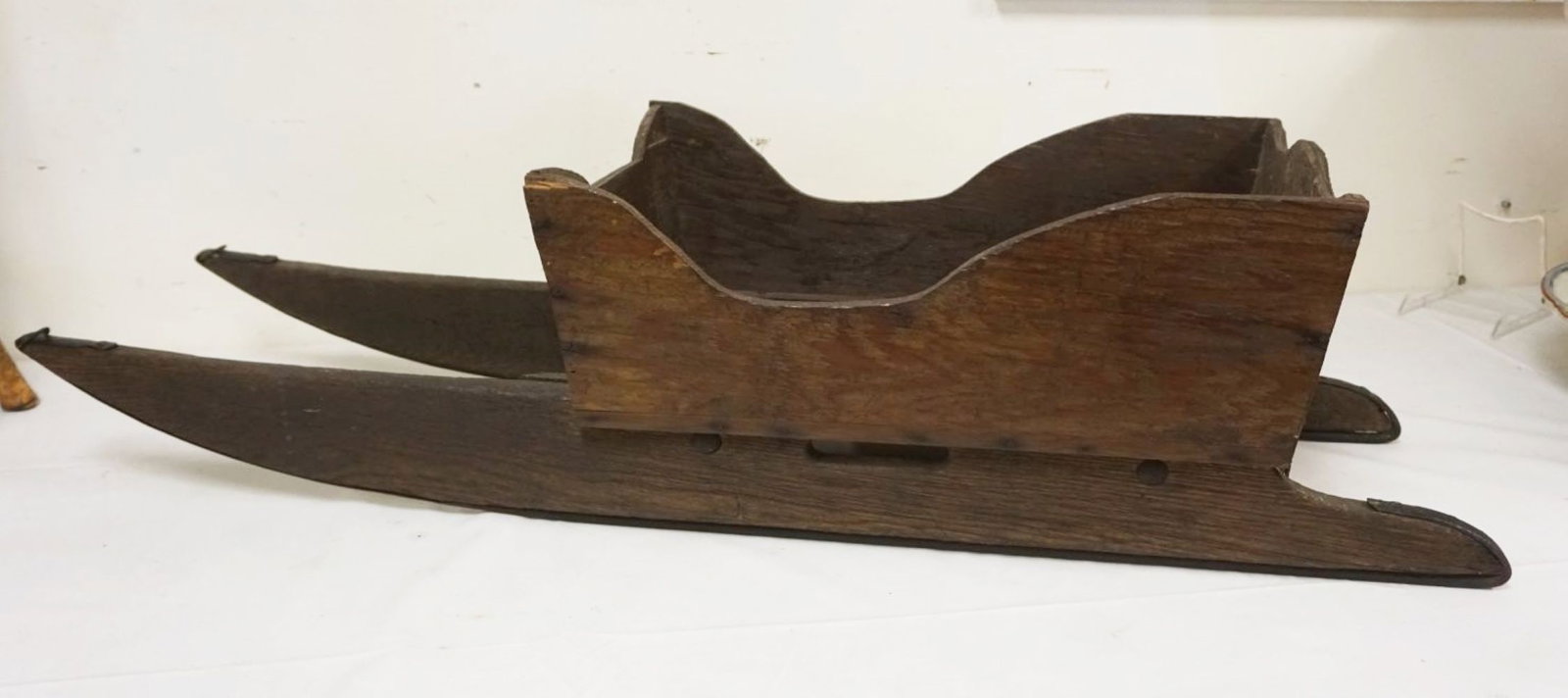 ANTIQUE PRIMITIVE CHILDS SLED: ANTIQUE PRIMITIVE CHILDS SLED, APPROXIMATELY 39 IN X 12 IN X 10 IN HIGH