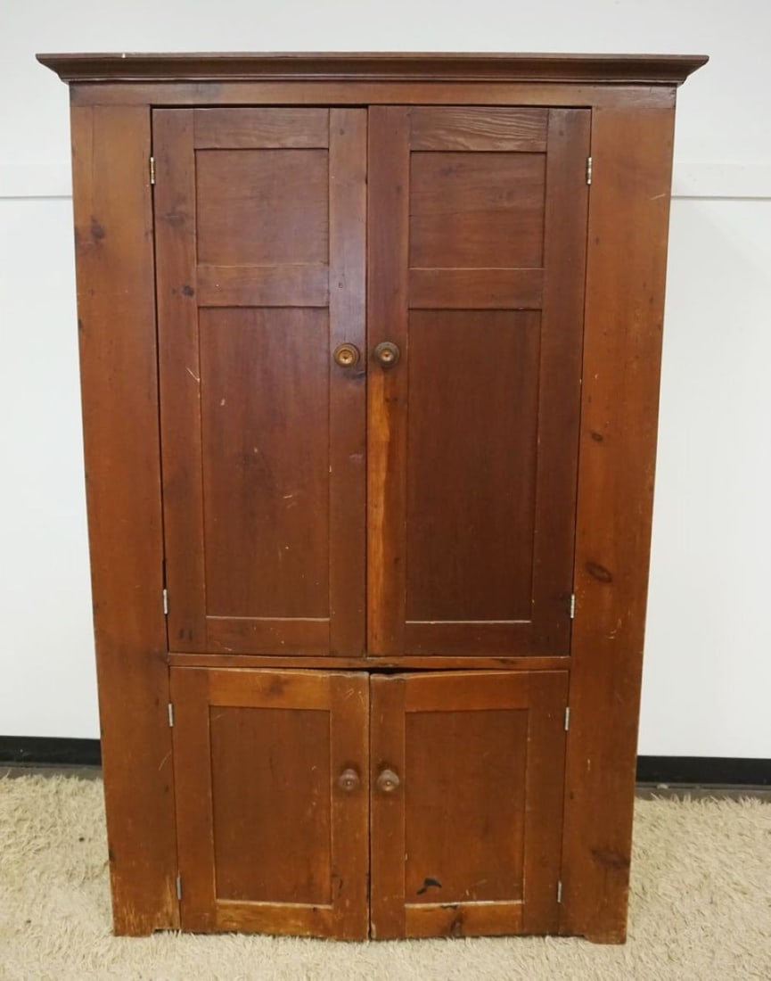 COUNTRY PINE PRIMITIVE 4 DOOR CUPBOARD: COUNTRY PINE PRIMITIVE 4 DOOR CUPBOARD W/PIN CONTRUCTED PANELED DOORS, APPROXIMATELY 50 IN X 20 IN X 78 IN HIGH