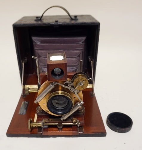HENRY CLAY CAMERA: HENRY CLAY CAMERA WITH PRESENTATION LABEL INSIDE DATED 1892