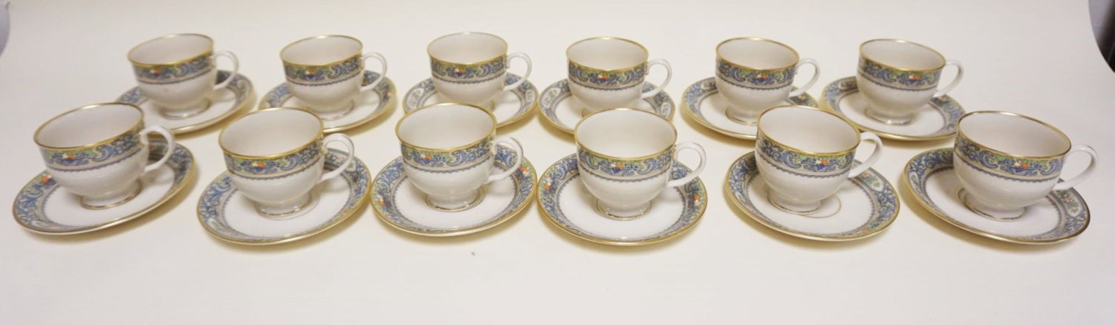 LENOX AUTUMN GILT RIMMED 12 CUPS & SAUCERS: LENOX AUTUMN GILT RIMMED 12 CUPS & SAUCERS