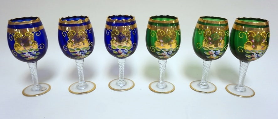 6 COBALT BLUE BOHEMIAN WINE GLASSES: SET OF 6 COBALT BLUE AND EMERALD GREEN BOHEMIAN WINE GLASSES, APPROXIMATELY 8 IN H
