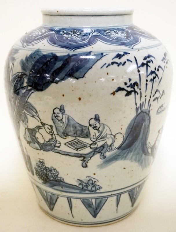 ASIAN BLUE AND WHITE POTTERY VASE (1 of 3)