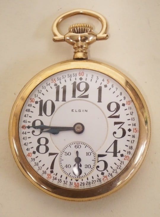 ANTIQUE POCKET WATCH ELGIN (1 of 4)