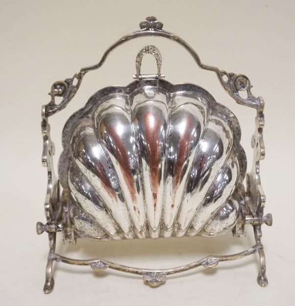 VICTORIAN SHELL SHAPED TOAST AND MUFFIN WARMER: VICTORIAN SHELL SHAPED TOAST AND MUFFIN WARMER, APPROXIMATELY 10 IN X 9 IN X 6 IN