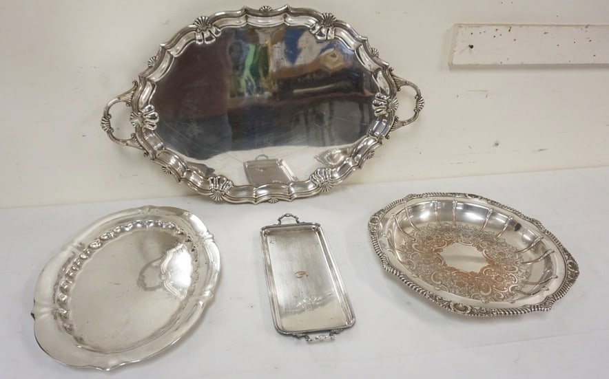 GROUP OF ASSORTED SILVER PLATE SERVING TRAYS (1 of 3)