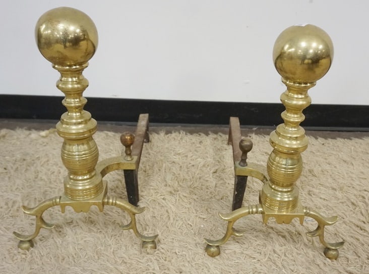 BRASS ANDIRONS: BRASS ANDIRONS, APPROXIMATELY 21 IN H