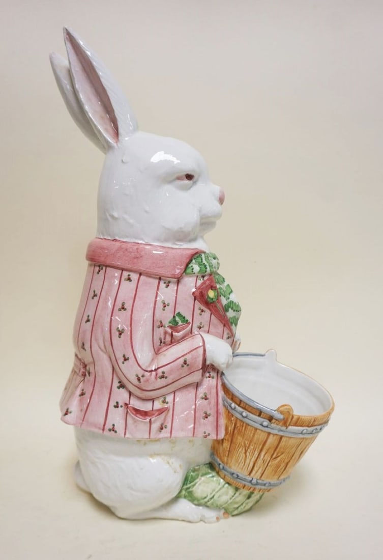 ITALIAN CERAMIC RABBIT (1 of 3)