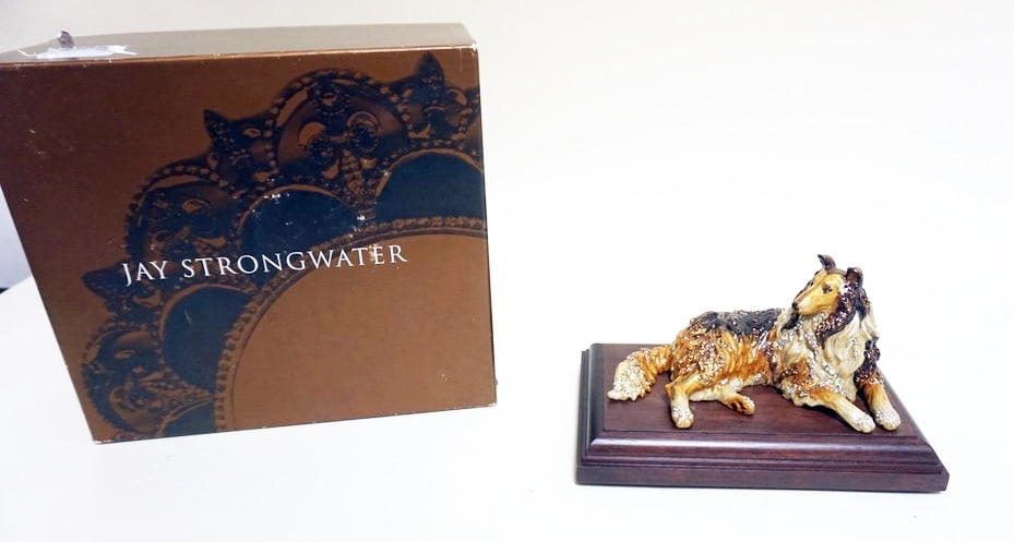 JAY STRONGWATER COLLIE DOG ON WOOD BASE: JAY STRONGWATER COLLIE DOG ON WOOD BASE
