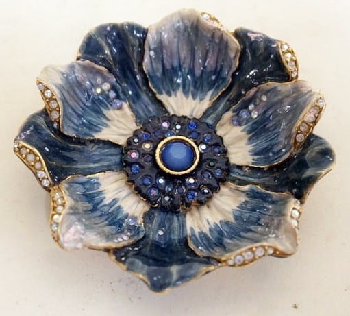 JAY STRONGWATER NOTTINGHAM ANEMONE TRINKET TRAY: JAY STRONGWATER NOTTINGHAM ANEMONE TRINKET TRAY *TARA*
