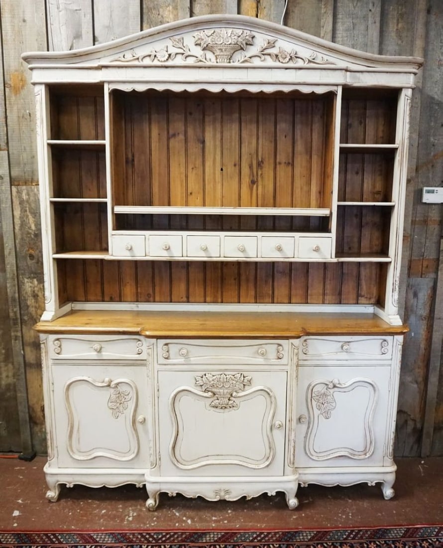 COUNTRY FRENCH OPEN HUTCH (1 of 3)