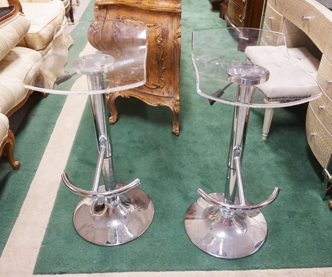 SUNPAN LUCITE AND CHROME CONTEMPORARY BAR STOOLS (1 of 2)