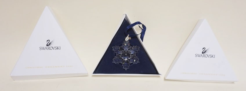 SWAROVSKI CRYSTAL CHRISTMAS ORNAMENT: SWAROVSKI CRYSTAL CHRISTMAS ORNAMENT 1996