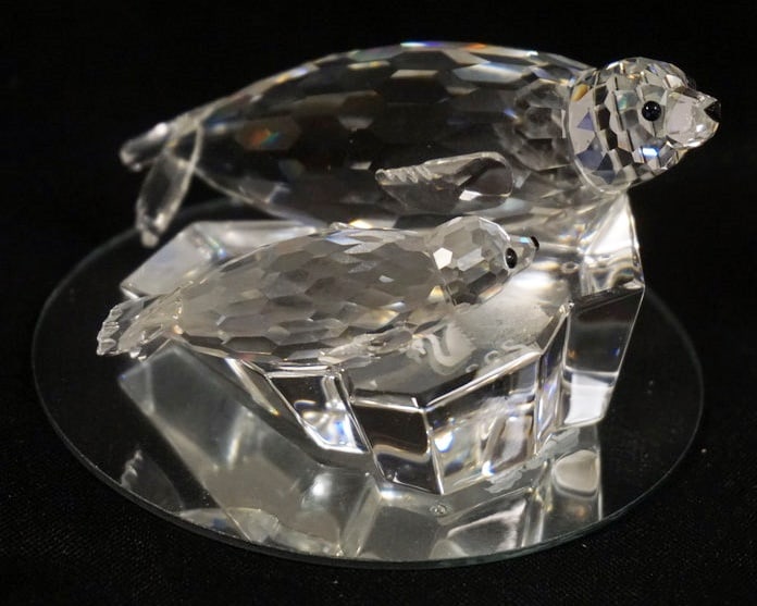 SWAROVSKI CRYSTAL FIGURINE: SWAROVSKI CRYSTAL FIGURINE *SAVE ME* THE SEALS, APPROXIMATELY 2 1/2 IN HIGH