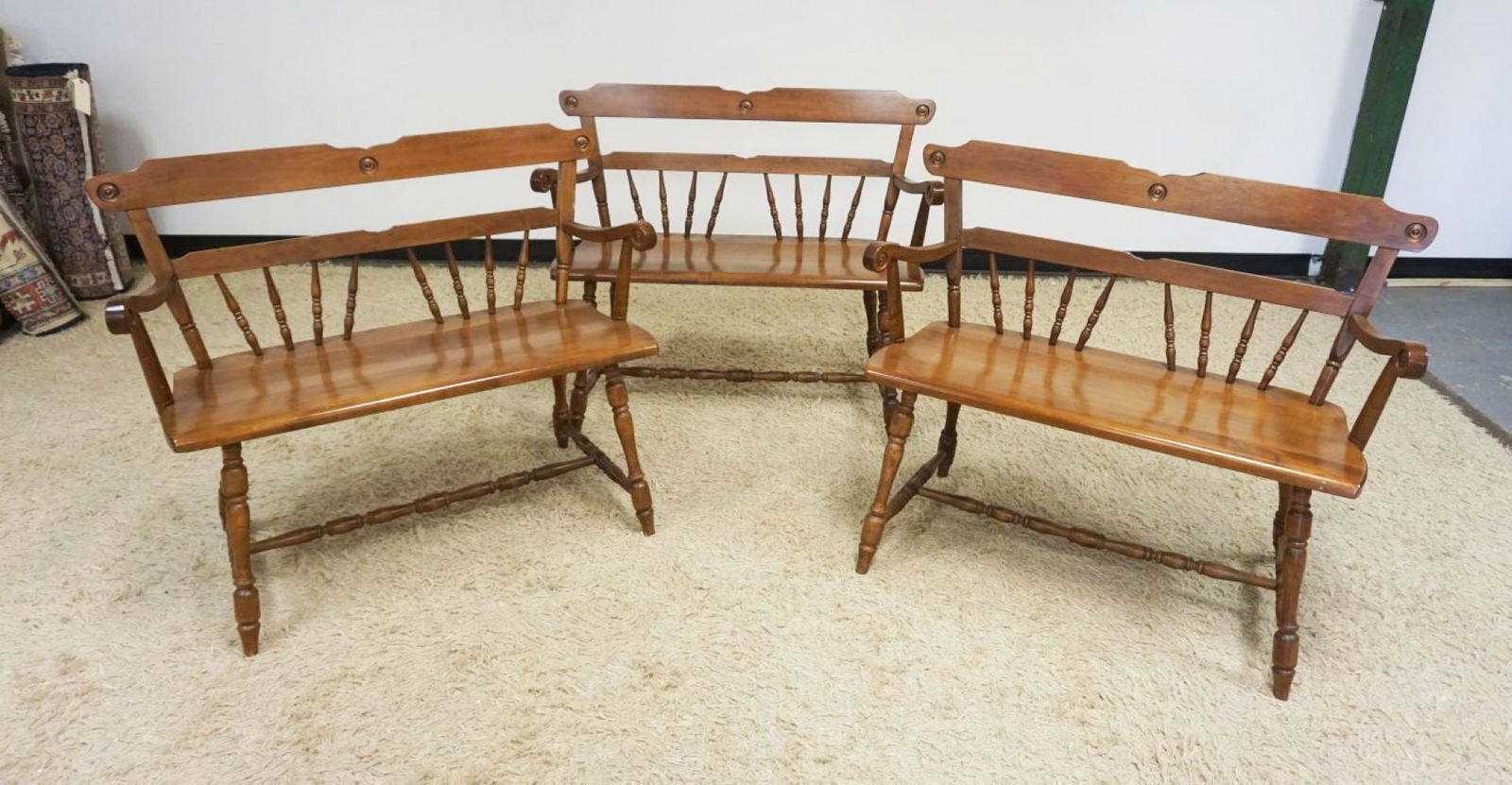 3 COLONIAL STYLE MAPLE DECONS BENCHES (1 of 2)