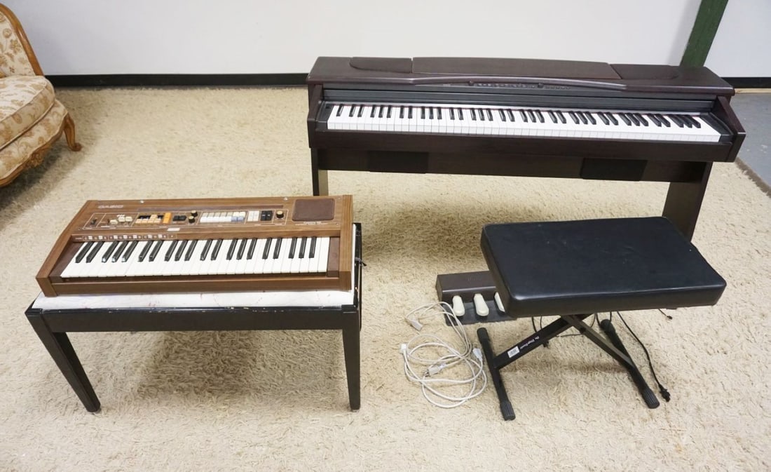 2 KEYBOARDS PIANOS (1 of 4)