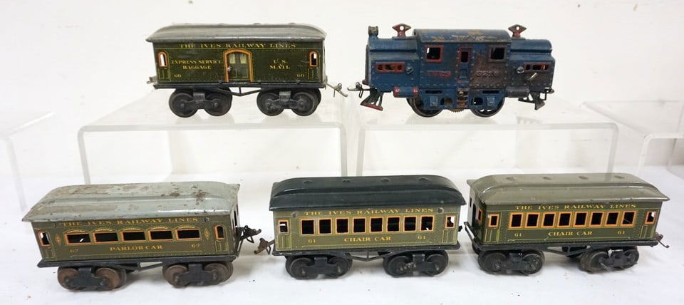 IVES TRAIN O GAUGE (1 of 6)