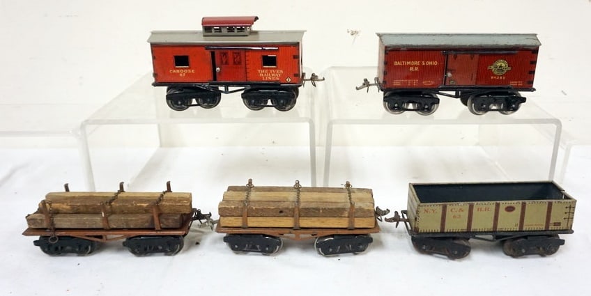 IVES TRAIN O GAUGE (1 of 3)