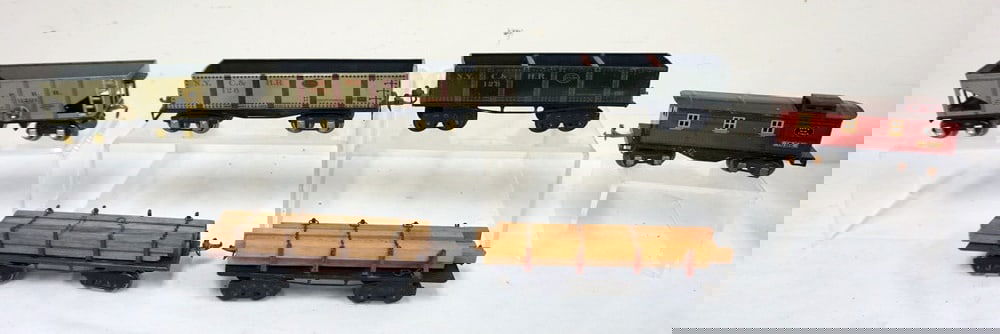 IVES TRAIN O GAUGE (1 of 3)