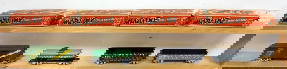 MARX O GAUGE TRAIN (1 of 5)