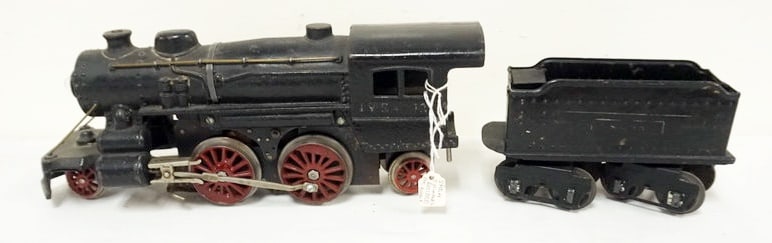 IVES STANDARD GAUGE TRAIN (1 of 11)