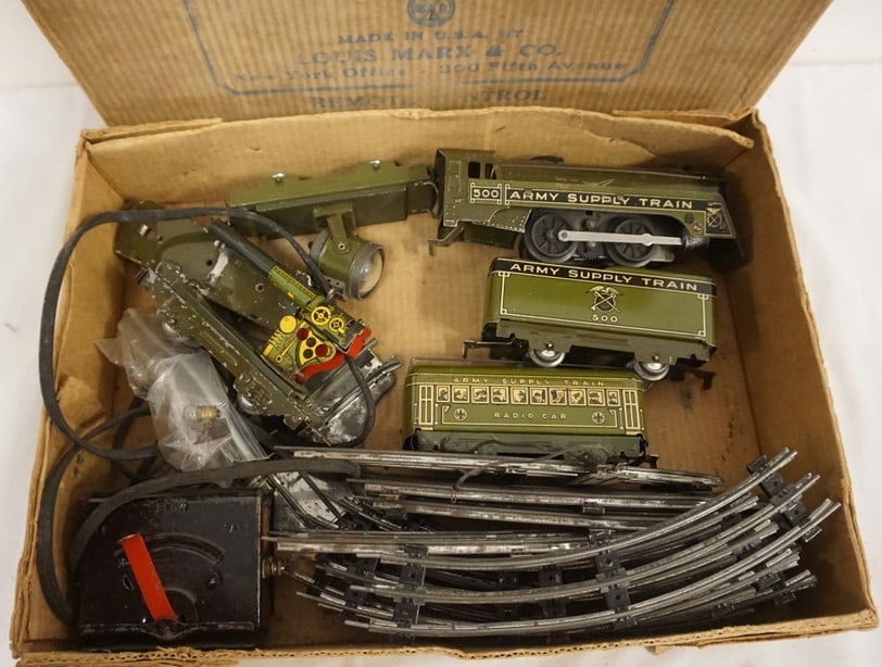 MARX O GAUGE TIN LITHO U.S. ARMY TRAIN (1 of 9)