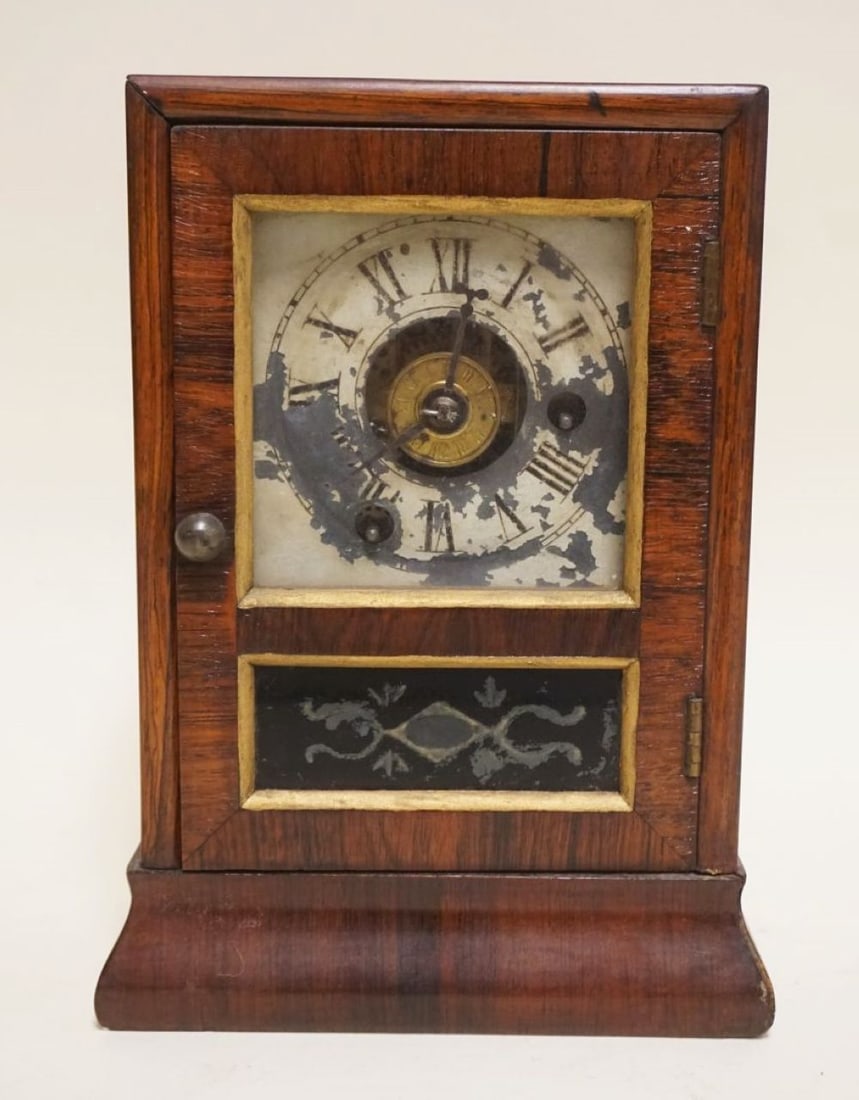 ANTIQUE MINIATURE SETH TOMAS SHELF CLOCK (1 of 2)