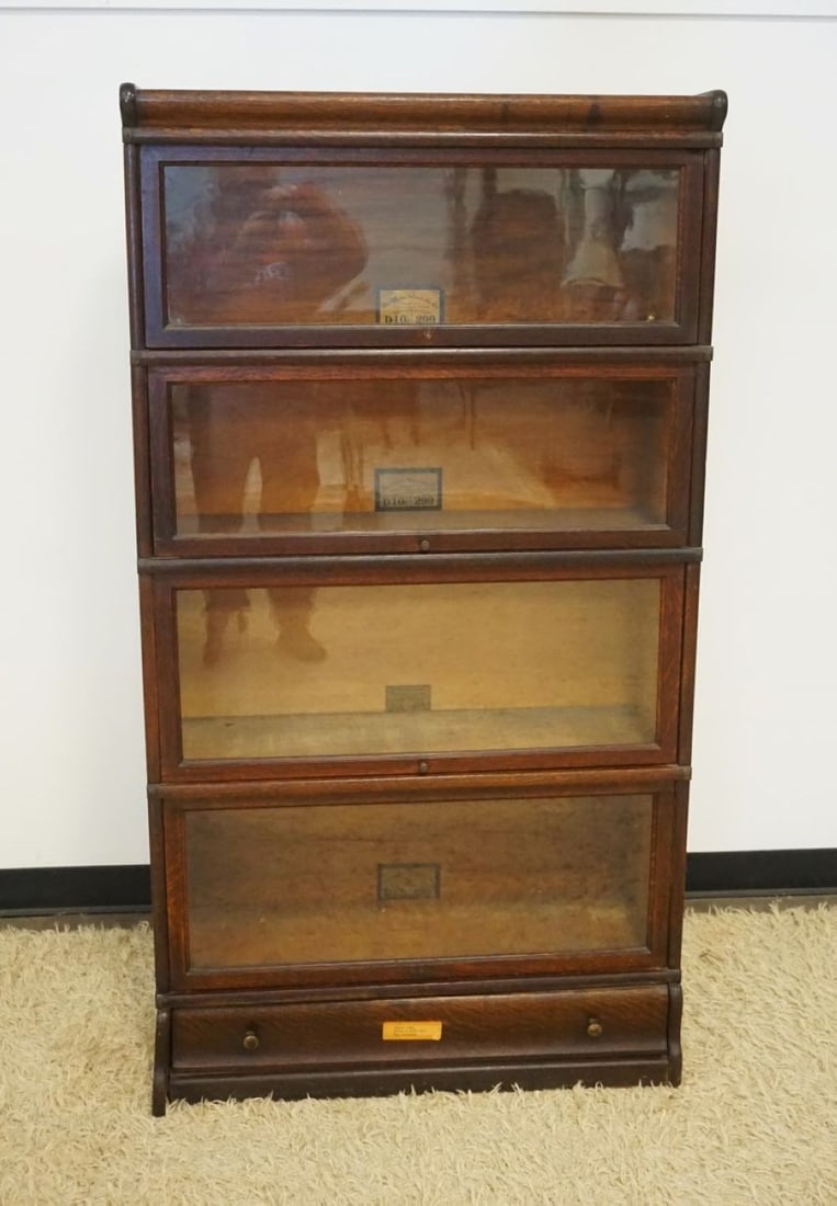 OAK GLOBE WERNICKE 4 SECTION BARRISTER BOOKCASE (1 of 2)