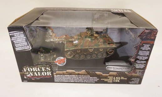 FORCES OF VALOR WWII 1:32 DIECAST METAL TOYS: FORCES OF VALOR WWII 1:32 DIECAST METAL TOYS