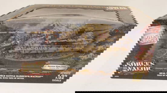 FORCES OF VALOR WWII 1:32 DIECAST METAL TOYS: FORCES OF VALOR WWII 1:32 DIECAST METAL TOYS GERMAN KING TIGER