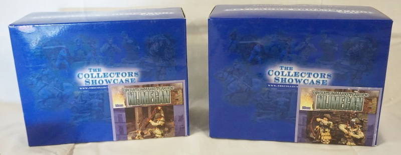 COLLECTORS SHOWCASE WWII MINIATURE SOLDIERS BOXED: COLLECTORS SHOWCASE WWII MINIATURE SOLDIERS BOXED SETS LOT OF 2