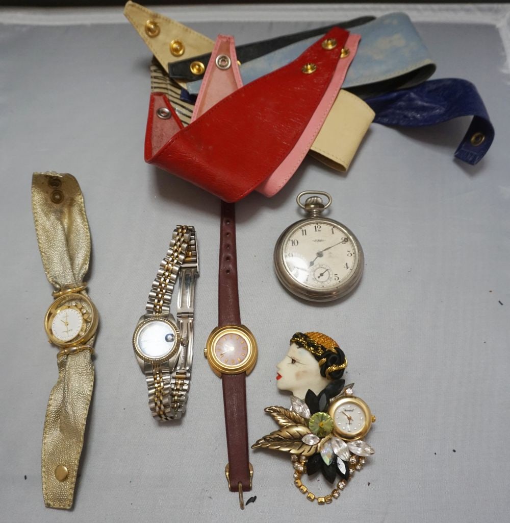 WATCH ASSORTMENT (1 of 4)