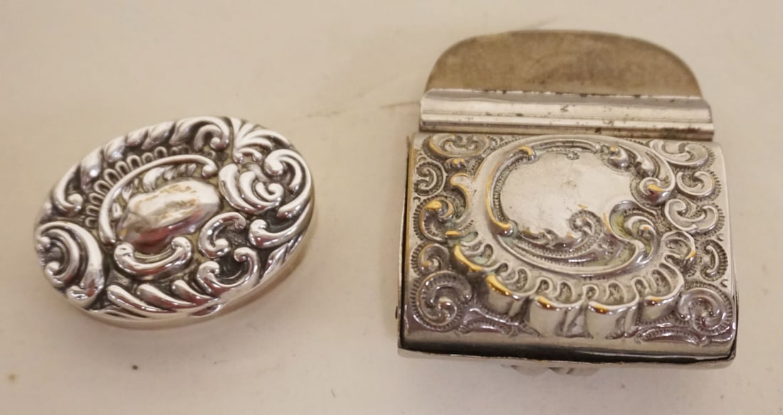 VICTORIAN STERLING PILL BOXES (1 of 2)