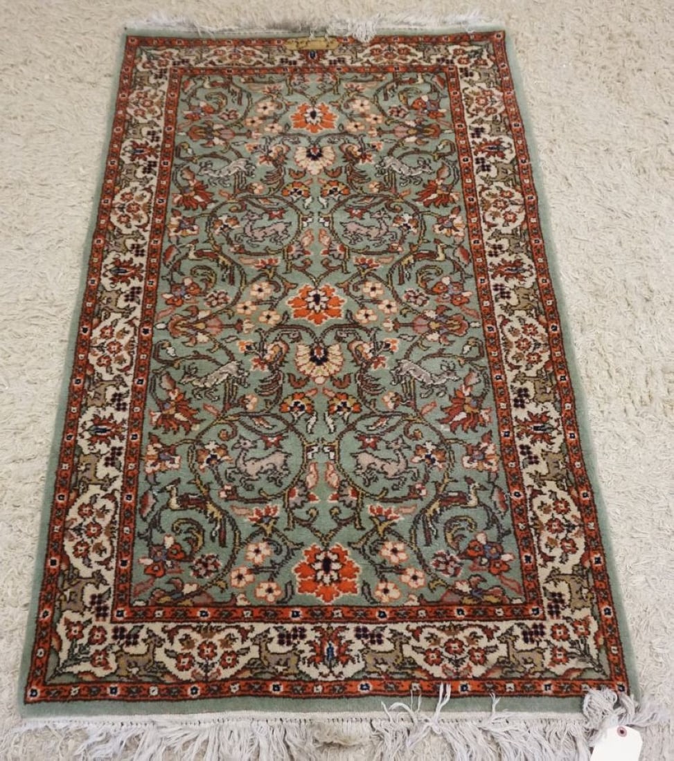 PERSIAN PRAYER THROW RUG: PERSIAN PRAYER THROW RUG, APPROXIMATELY 5 FT X 3 FT