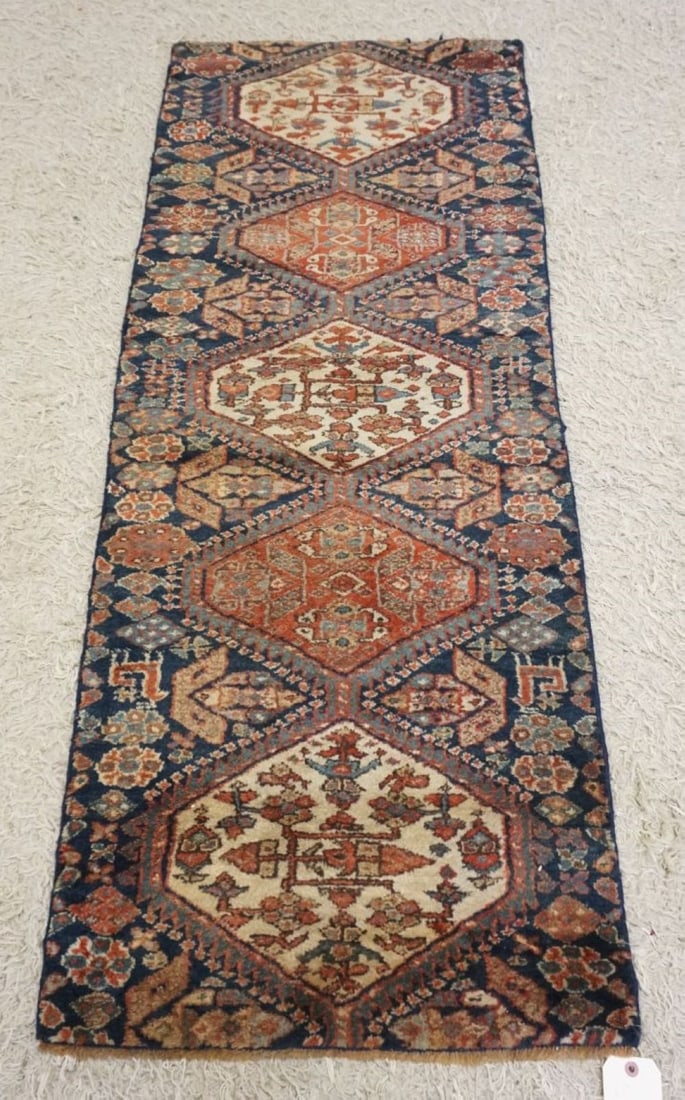 ANTIQUE PERSIAN RUG: ANTIQUE PERSIAN RUG, APPROXIMATELY 2 FT 11 IN X 5 FT 6 IN