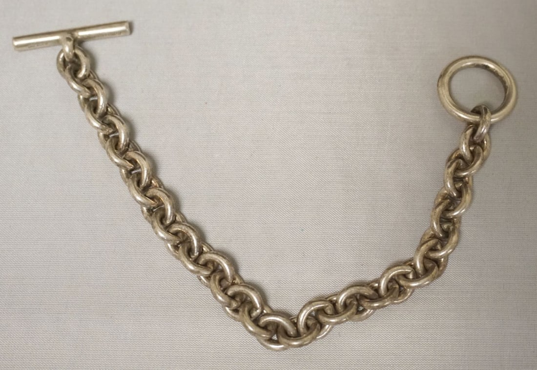 MICHEL PLUMAIL STERLING SILVER CHAIN BRACELET: MICHEL PLUMAIL STERLING SILVER CHAIN BRACELET, APPROXIMATELY 7 3/4 IN L, 1.58 TOZ