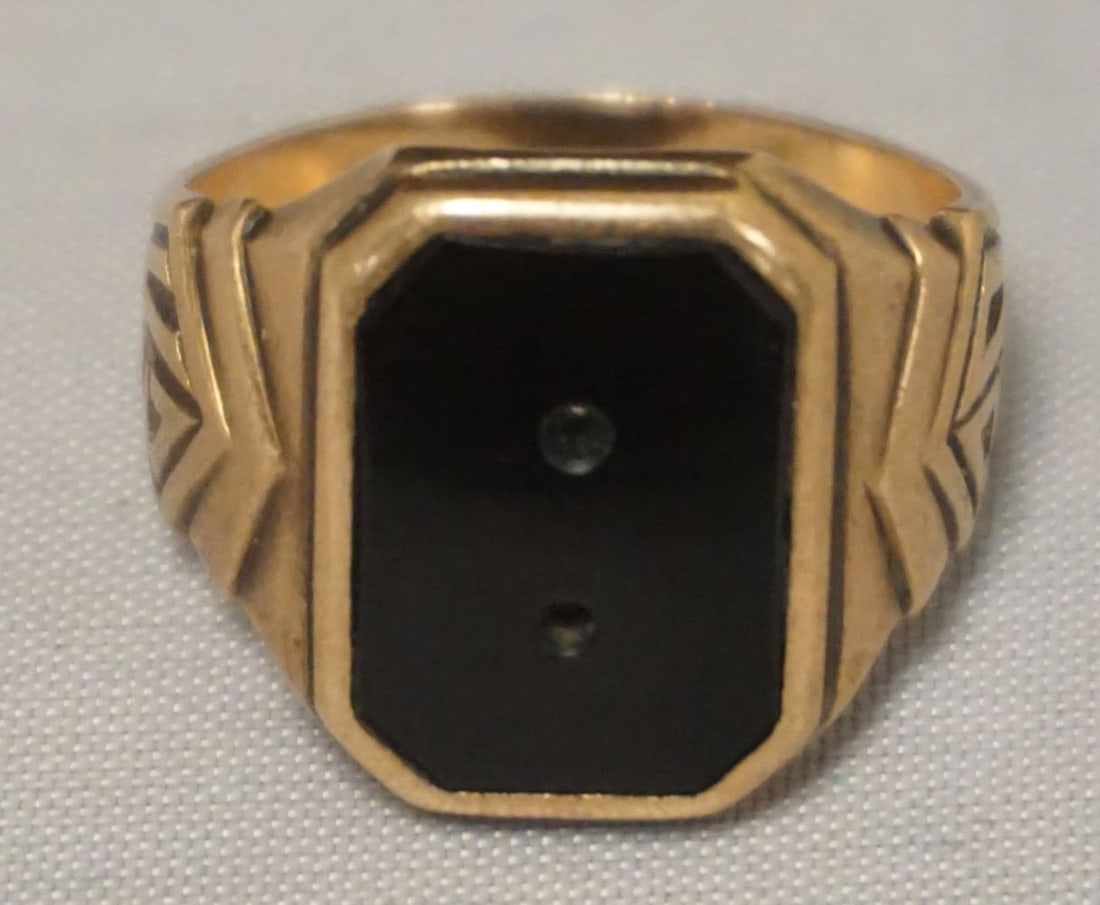 WHITE SCHOOL RING (1 of 2)