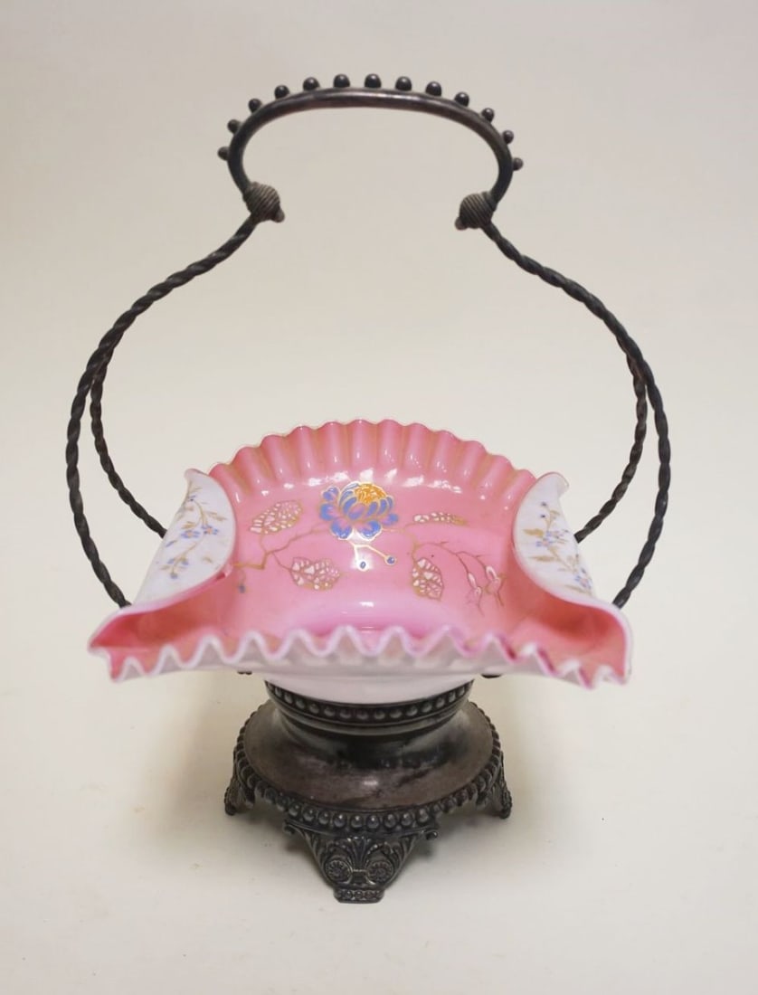 VICTORIAN PINK CASE GLASS BRIDES BASKET (1 of 5)