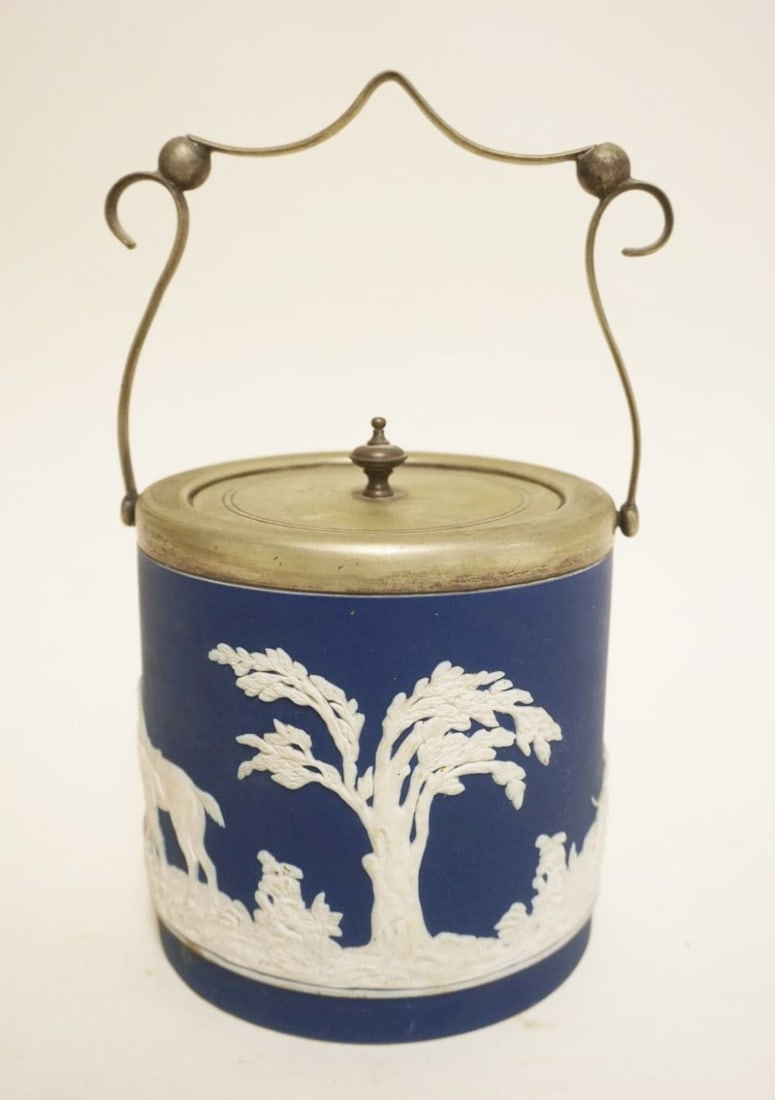 ADAMS TUNSTALL BLUE JASPERWARE BISCUIT JAR (1 of 4)