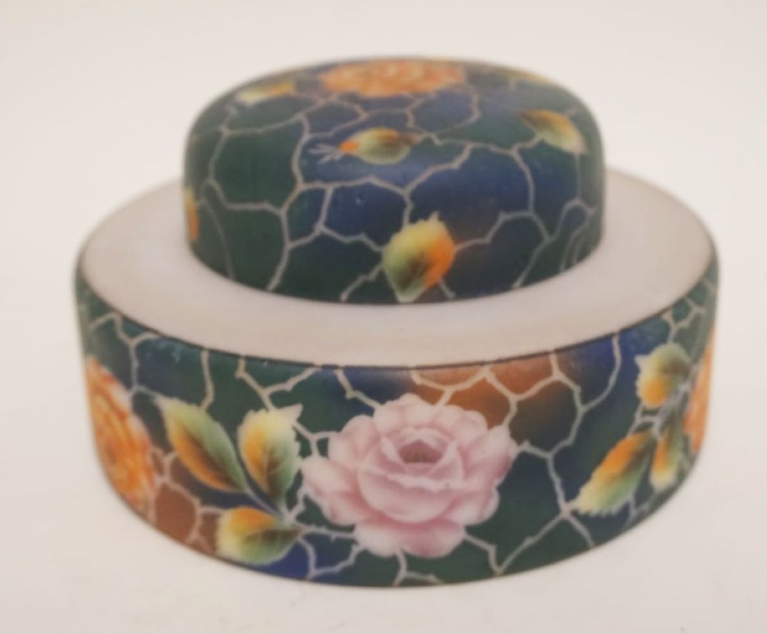 2 TIER SATIN GLASS LAMP SHADE: 2 TIER SATIN GLASS LAMP SHADE W/ROSES, APPROXIMATELY 9 IN X 5 1/4 IN HIGH
