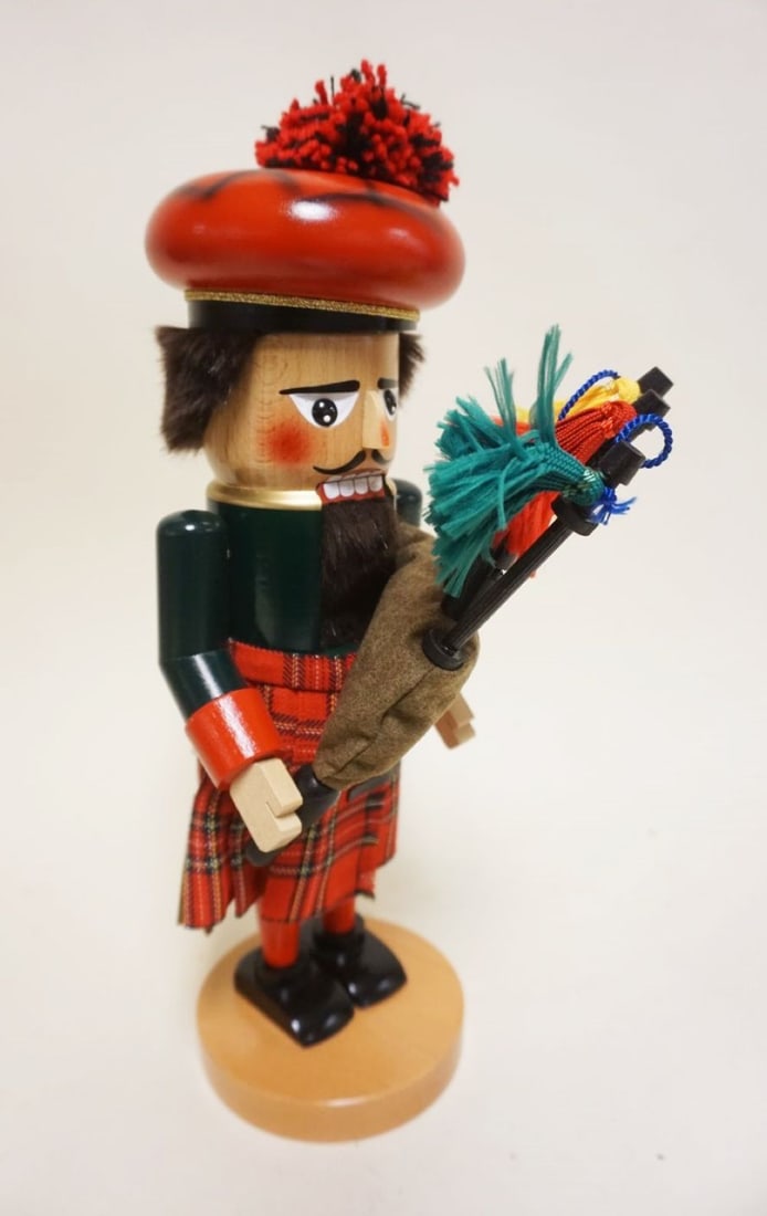 STEINBACH NUTCRACKER MADE IN GERMANY (1 of 4)