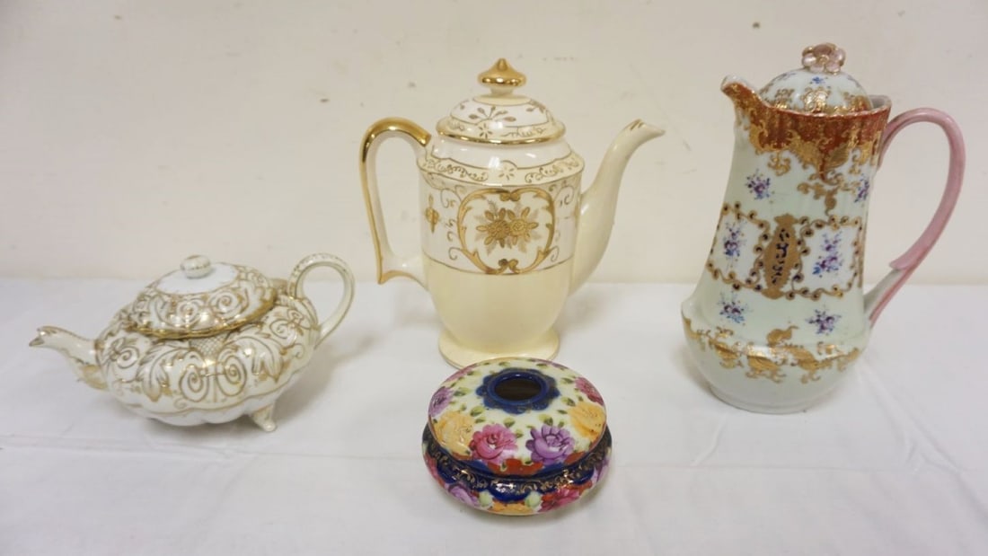 GROUP OF ASSORTED CHINA (1 of 3)