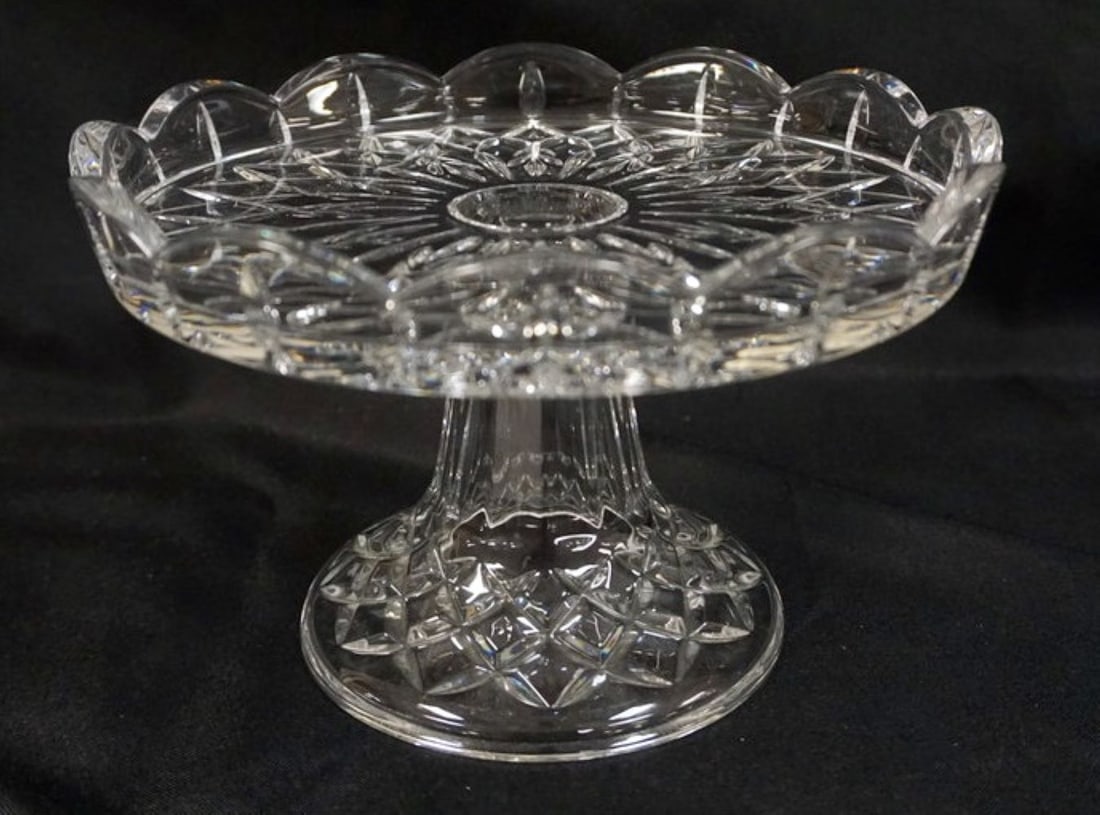 CRYSTAL CAKE STAND (1 of 2)
