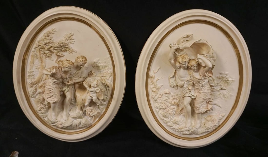 PAIR OF ITALIAN OVAL PLASTER WALL PLAQUES (1 of 4)