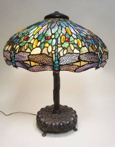 CONTEMPORARY TIFFANY STYLE DRAGON FLY LAMP